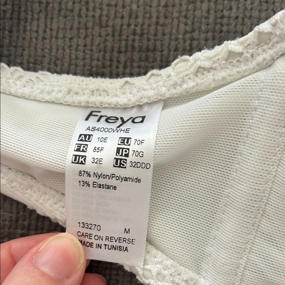 Freya Lace Bikini Top - Picture 2 of 7